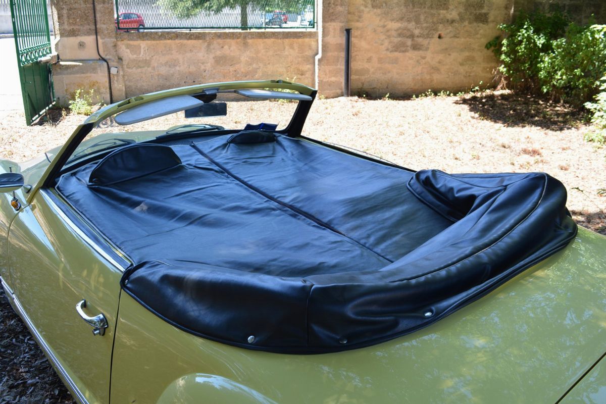 Volkswagen - Karmann Ghia (typ 14) Cabriolet (karmann)