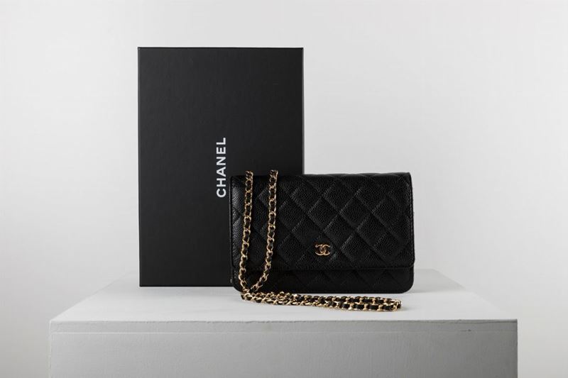 Classic clutch with on sale chain chanel 2018