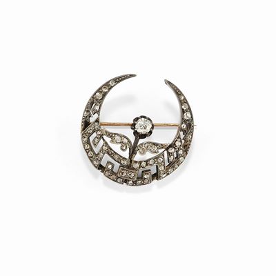 Spilla con diamanti, inizio XX secolo, argento e oro giallo 18K