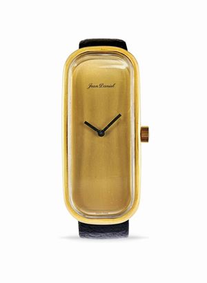 A yellow gold plated man&#39;s wristwatch, Jean Daniel