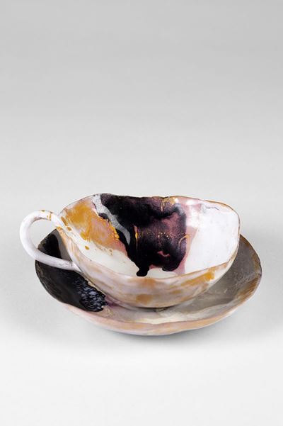 Servizio da tè in ceramica smaltata policroma
