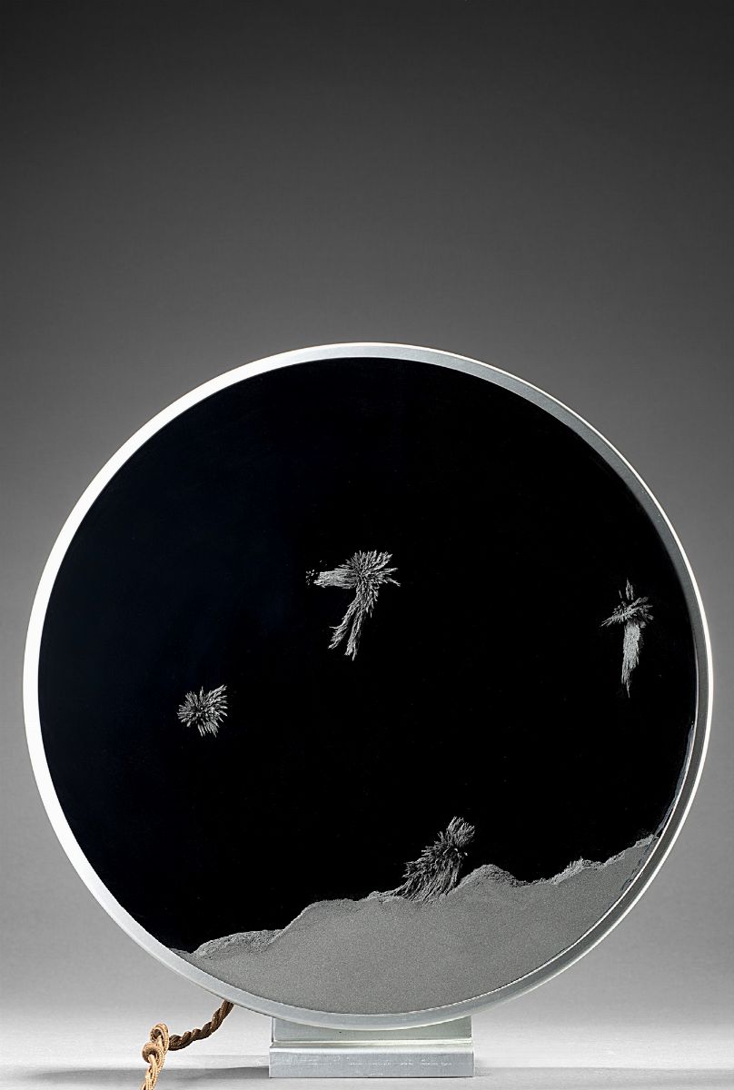 Davide Boriani - Superficie magnetica, 1968, limatura di ferro, magneti e animazione elettromecca...