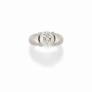 Anello con diamante
