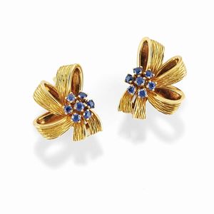 A 18K yellow gold and sapphire earclips, Tiffany & Co.