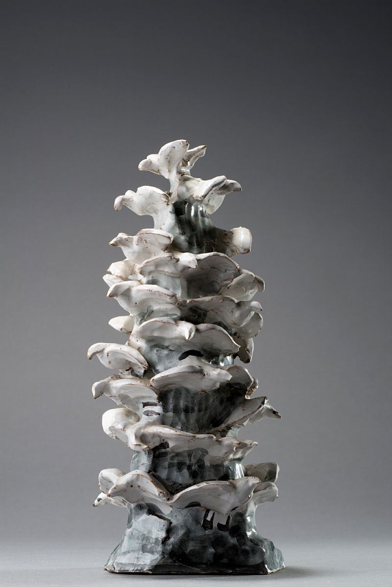 Arturo Martini - Lo sciame di gabbiani, ceramica policroma, 1929-1930