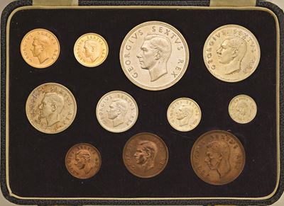 Giorgio VI, Serie di 11 valori monetari del Sudafrica (1952), in oro e argento, Proof