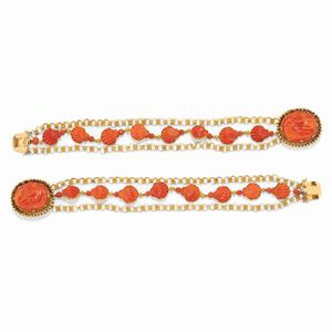 Two low-carat gold, 18K yellow gold and coral bracelet, first half of 19th Century