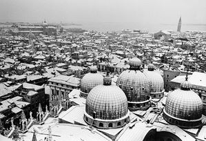 Venezia sotto la neve, anni 1960
Stampa 