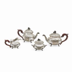 A silver tea and coffee service, Italy 20th Century