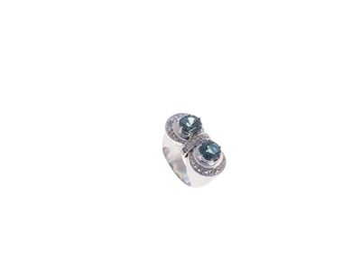 Anello in Platino, Zaffiri Azzurri e Dia