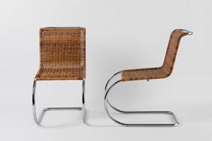 LUDWIG MIES VAN DER ROHE  - Due sedie