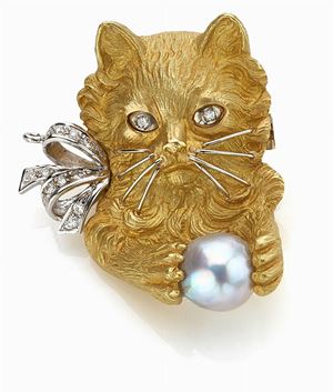 GANCIO PER COLLANA IN ORO, DIAMANTI E PERLA