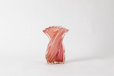 Vaso in vetro rosa e oro cordonato