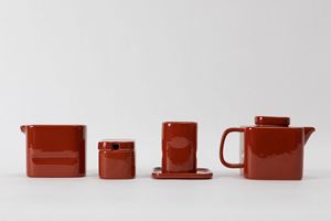 Makio Hasuike - Sakura tea service