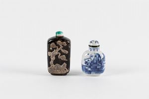 Due snuff bottles
