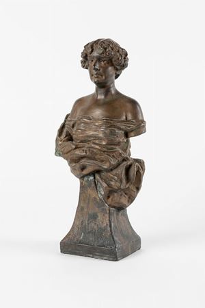 Scultura in bronzo raffigurante busto di gentildonna, probabilmente la Contessa de Luca