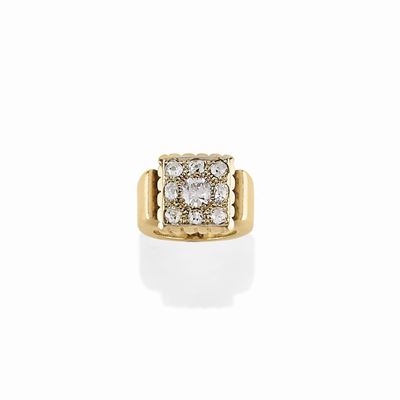 Anello con diamanti, oro bicolore 18K, circa 1940