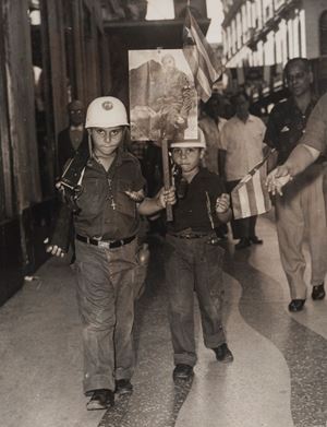 Los ninos faltaron a la cita con el gobierno de la Revolucion