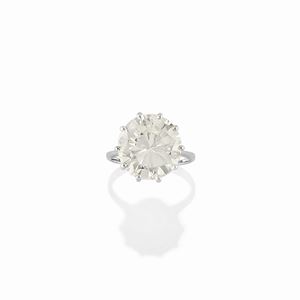 Anello con diamante