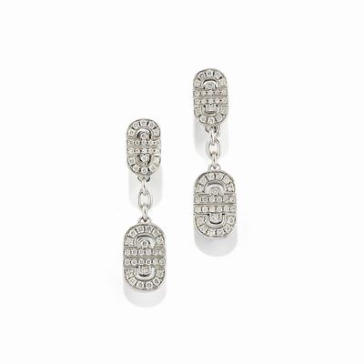 Orecchini pendenti in oro bianco 18K con diamanti taglio brillante, collezione 'Parentesi'