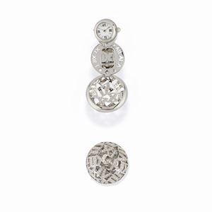 A 18K white gold, diamond and mother of pearl ring with watch