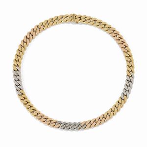  - Collana con diamanti