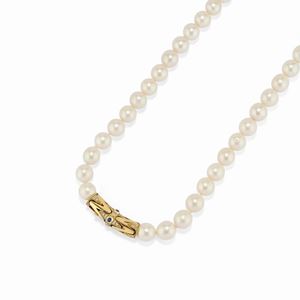 A 18K yellow gold, cultured pearl, sapphire and diamond necklace