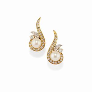 A 18K two-color gold, cultured pearl and diamond earclips