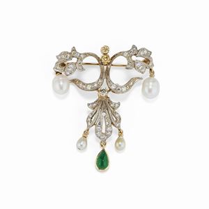 A 18K white gold, cultured pearl, emerald and diamond brooch