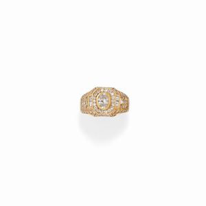 A 18K yellow gold and diamond ring