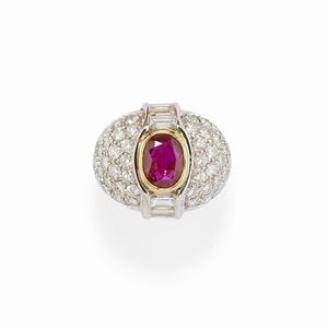 Anello con rubino e diamanti