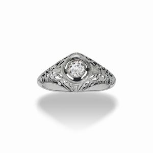 A 18K white gold and diamond ring