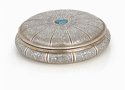 Biscottiera in argento, Italia, fine XIX secolo, peso 828,60 g