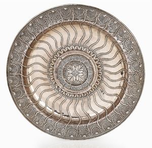 PIATTO IN ARGENTO, FINE XVIII SEC. - INIZI XIX