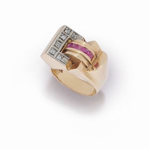 Anello con rubini e diamanti