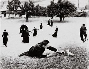Giacomelli Mario - Io non ho mani che mi accarezzino il volto