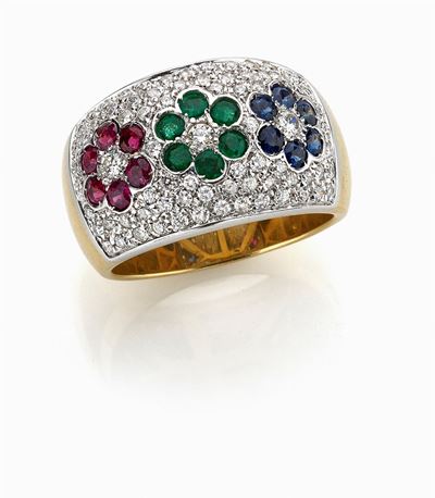 Anello in oro bianco e giallo 18K con diamanti, rubini, zaffiri e smeraldi