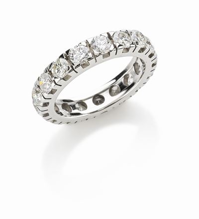 Anello Riviere in oro bianco 18K con diamanti taglio brillante