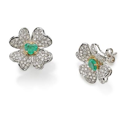 Orecchini in oro bianco 18K con smeraldi a cuore e diamanti brillanti