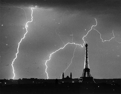 Paris, The Eiffel Tower (1925), stampa successiva alla gelatina ai sali d'argento