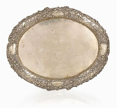 Piattino in argento, Austria o Ungheria, forma ovale