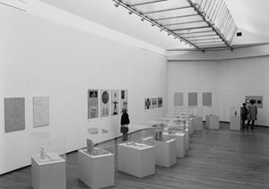 Installazioni: Claudio Parmiggiani