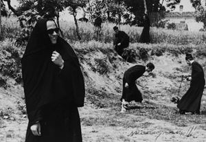 Io non ho mani che mi accarezzino il volto