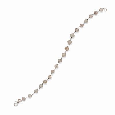 Bracciale in oro bianco 18K con diamanti briolette