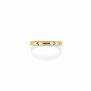 Anello con diamanti