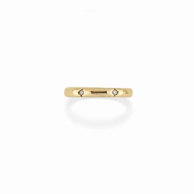 Anello in oro giallo 18K con diamanti taglio brillante