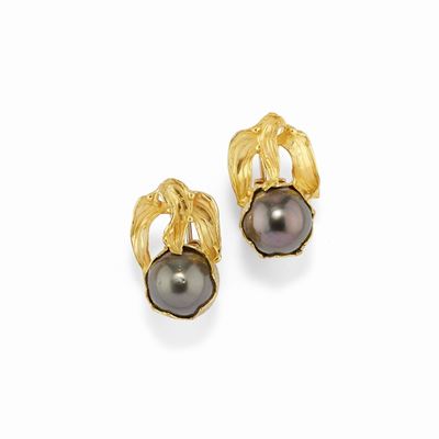 Orecchini in oro giallo 18K con perle di Tahiti