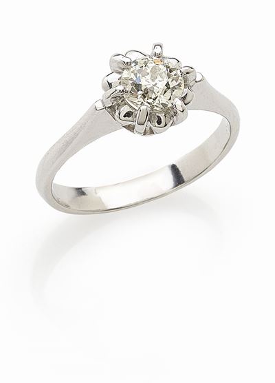 Anello solitario in oro bianco 18K con diamante taglio vecchio ct 0,58