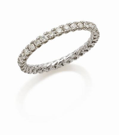 Anello Rivière in oro bianco 18K con diamanti