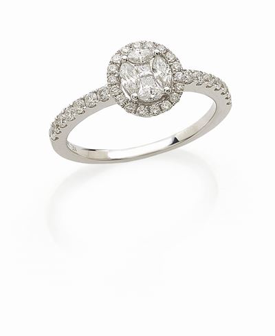 Anello in oro bianco 18K con diamanti